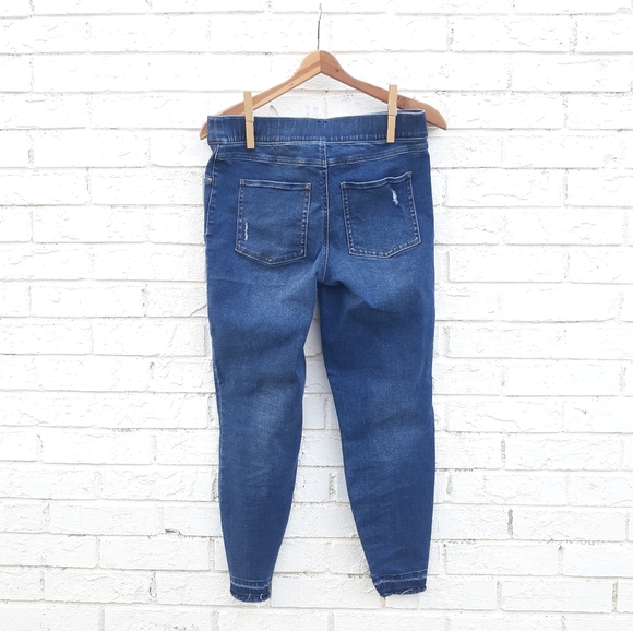 Spanx Skinny Jeans size Large Distressed Ankle - Picture 8 of 11